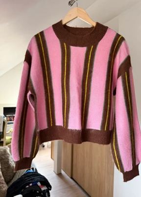 Noisy May on Vinted