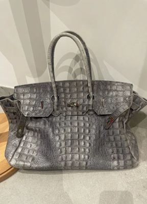 Italy on Vinted