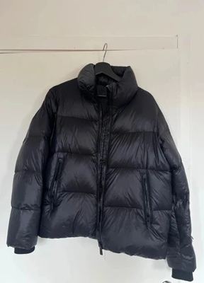 8848 Altitude on Vinted