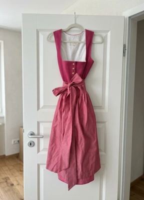 Krüger Dirndl on Vinted