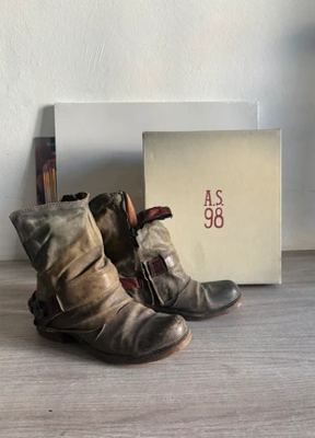 A.S.98 on Vinted