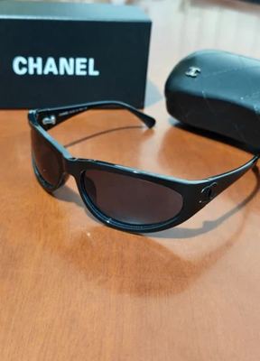 Chanel on Vinted