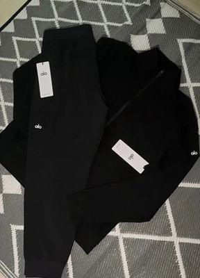 Alo Yoga on Vinted