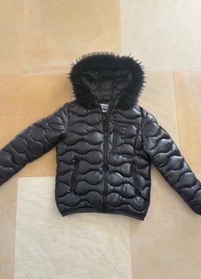 Blauer USA on Vinted