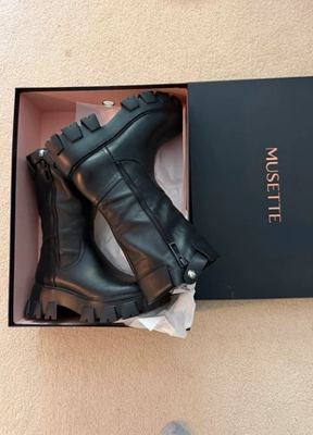 MUSETTE on Vinted