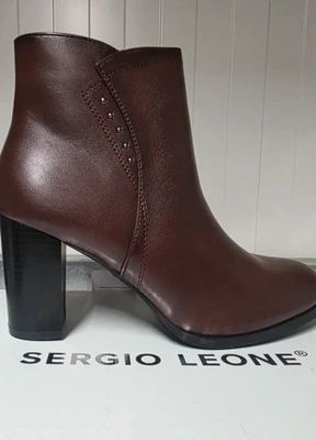 Sergio Leone on Vinted
