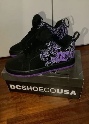 DC Shoes on Vinted