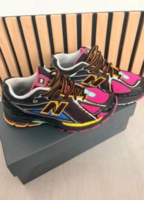 New Balance on Vinted