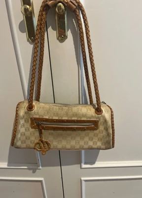 Loewe on Vinted
