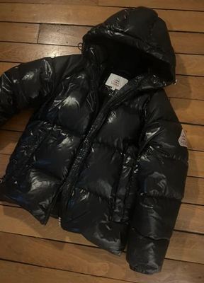 Pyrenex on Vinted