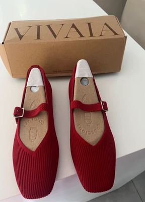 Vivaia on Vinted