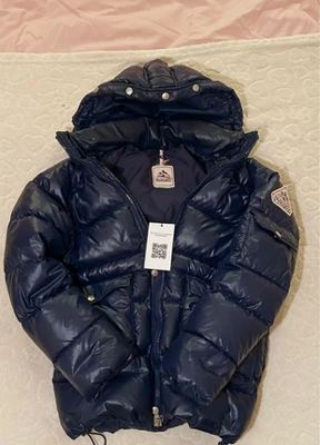 Pyrenex on Vinted