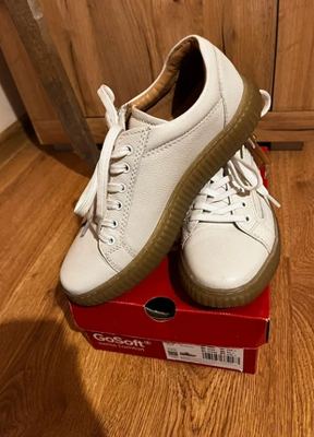 Gosoft on Vinted