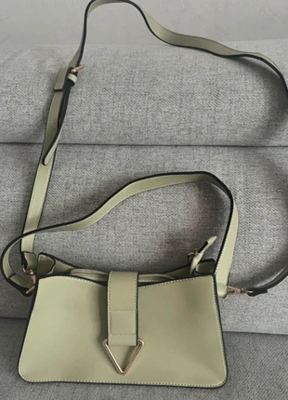 U Collection on Vinted