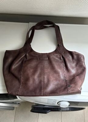 Depeche on Vinted