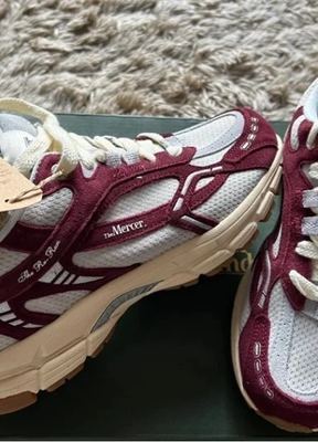 Mercer Amsterdam on Vinted