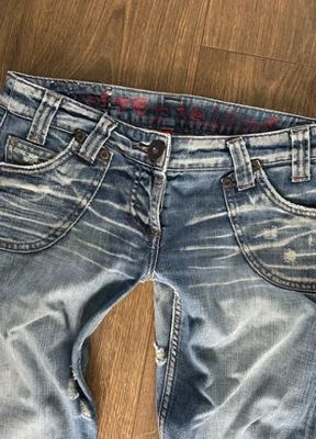 River Island on Vinted