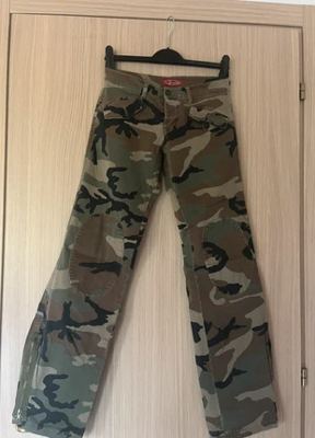 Scout on Vinted