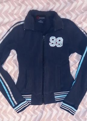 Nautica on Vinted