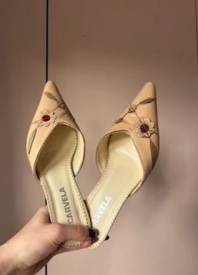 Carvela on Vinted