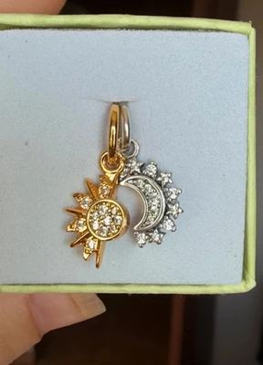 Charm on Vinted