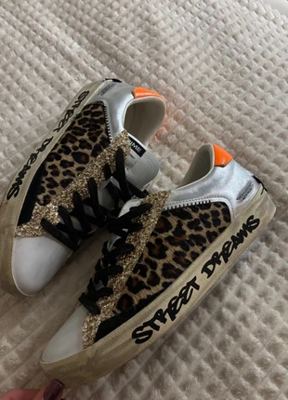 Crime London on Vinted